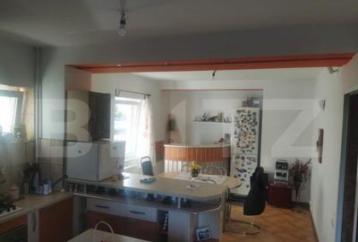 Casa 10 camere, 300 mp utili , teren 700 mp - 8