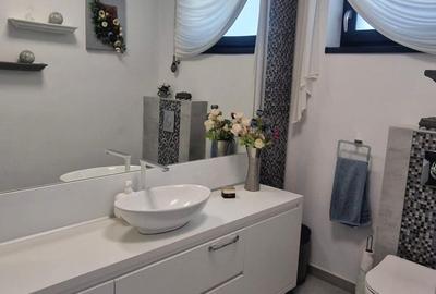 Casă cu 4 camere cu Canalizare în Șelimbăr - 13