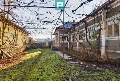 Casă cu 4 camere cu Teren 1439 Mp în Tauț - 5