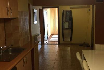 Apartament cu 3 camere decomandat în Exterior Vest - 7