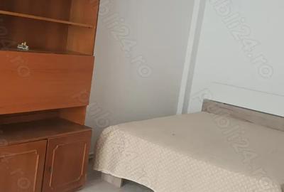 Proprietar inchiriez apartament doua camere decomandate centru - 7