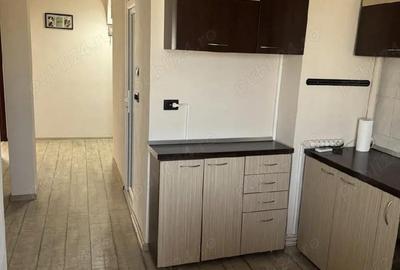 Apartament cu 2 camere decomandat în Lipovei