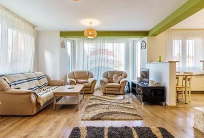 Casa / Vila cu 5 camere de inchiriat, Comision 0% - 1