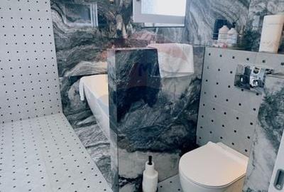 Casă cu 14 camere cu Teren 360 Mp în Central - 35