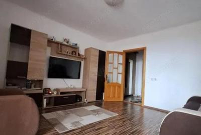 Garsoniera | Zona Far | Decomandata - 2