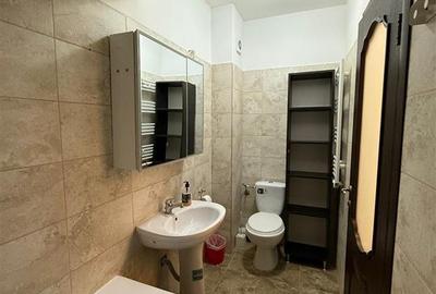 Apartament cu 2 camere decomandat în Galata - 11