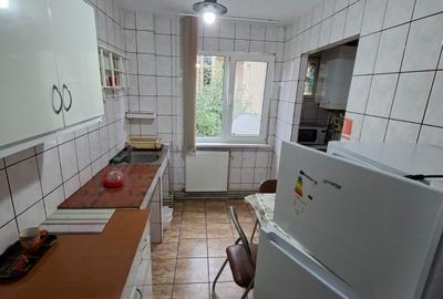 360 euro!!!Ap.cu 2 camere cu centrala proprie Zona Prefectura - 6