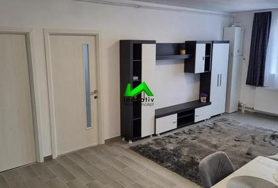 Apartament cu 2 camere decomandat, mobilat în Hipodrom 3