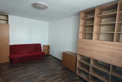 Inchiriez apartament de 3 camere decomandat - 6