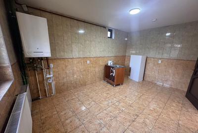 Casa de inchiriat Timpuri Noi 204 m - 22