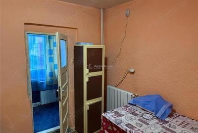 Apartament cu 2 camere decomandat în 1 Mai