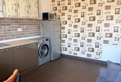 Apartament cu 2 camere decomandat în Valea Adâncă - 3