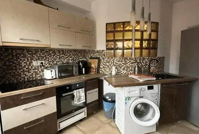 Apartament cu 3 camere decomandat în Ghiroda - 4