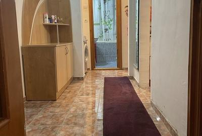 Apartament cu 2 camere decomandat în Central - 1