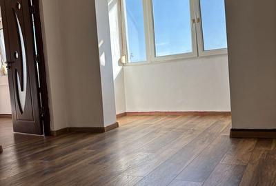 Apartament cu 2 camere semidecomandat în 14 Mai - 3