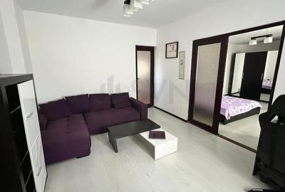 Apartament cu 2 camere decomandat în P-ța Romană