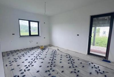 Casă cu 5 camere cu Teren 800 Mp în Horodnic - 3