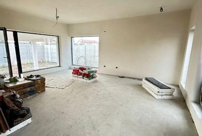Casă cu 4 camere în Dârvari - 12
