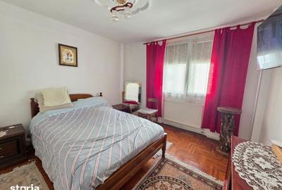 Apartament cu 3 camere în Central - 2