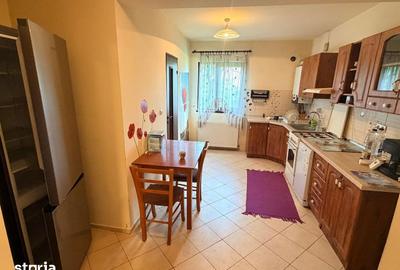 Casă cu 4 camere cu Teren 190 Mp în Central