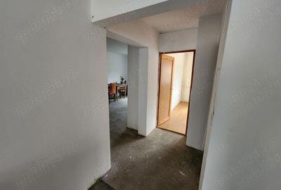 Spațiu comercial, de 54 mp, în Central - 2