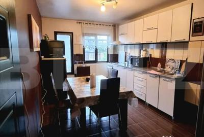 Casă cu 5 camere cu Teren 250 Mp în Central - 6