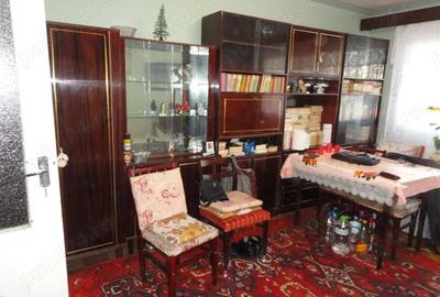 Apartament cu 3 camere decomandat în Central - 18