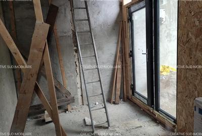 Sinaia / Peles - Vila D + P + M - 10 Camere - 260 mp utili - 700 mp teren - 18