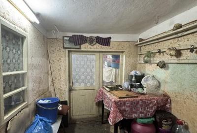 Casa batranesca, 97,57 mp utili, 1100 mp teren, Podari - 30