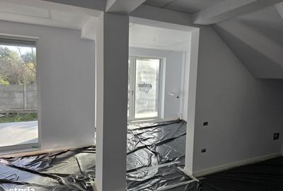 Casă cu 4 camere în Palazu Mare - 9