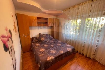 Apartament de inchiriat - 2 camere, Craiovita Noua (zona Fortuna) Apartament de inchiriat - 2 camere, Craiovita Noua (zona Fortuna) - 2