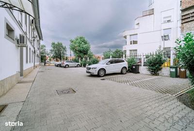 Spațiu comercial, de 202 mp, în Ultracentral - 7