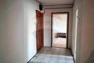 Apartament cu 2 camere de vanzare in zona Mazepa 1 I Galati - 2