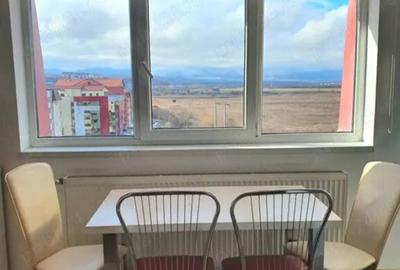 De vanzare apartament 4 camere Strand - 3