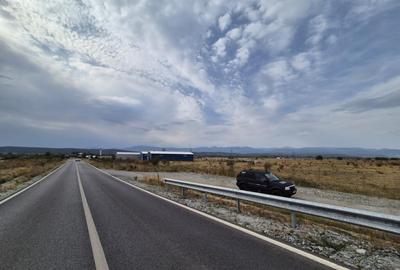 Teren intravilan - 1070 mp - str. Ciocarlau - spre Preajba Teren intravilan - 1070 mp - str. Ciocarlau - spre Preajba - 4