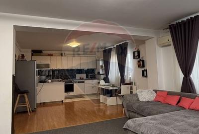 Vanzare apartament 3 camere Militari- Gladiolelor