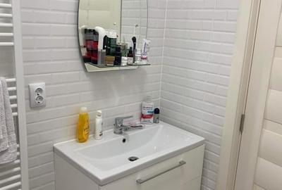 Apartament cu 3 camere, mobilat în Florești - 13