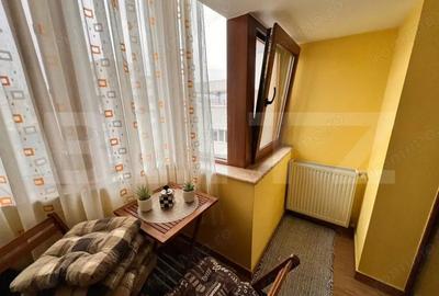 Apartament 4 camere zona foarte buna,renovat si utilat - 4