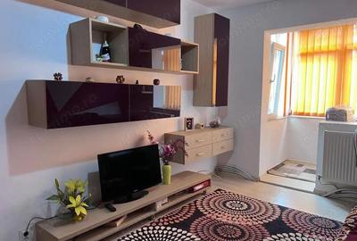Apartament cu 3 camere semidecomandat în Bejan - 4