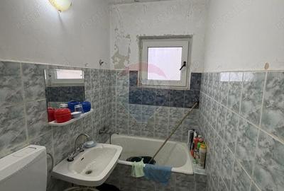 Apartament cu 3 camere decomandat în Sud - 3