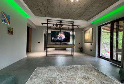 VILA COCHETA CU TEREN GENEROS,  PANOURI FOTOVOLTAICE 11KW SI GARAJ VILA COCHETA CU TEREN GENEROS,  PANOURI FOTOVOLTAICE 11KW SI GARAJ - 5