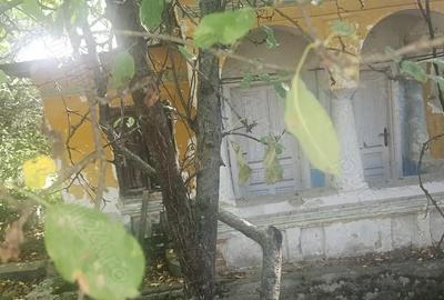 Teren de 1113 mp si casa batraneasca in comuna Mihaesti jude?ul Valcea - 2