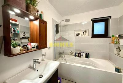 Casa de vanzare P+M 163 mp utili, teren 544 mp. - 2