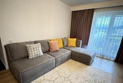 Apartament cu 3 camere decomandat, mobilat în 13 Decembrie - 2