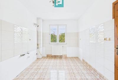 Vilă cu 5 camere pentru investiții în Dumbrăvița - 7