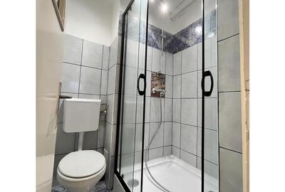 Apartament Decomandat cu 3 Camere si Parcare in Tractorul - 8