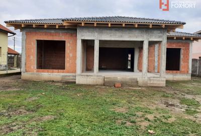 Casă individuală cu 5 camere cu Canalizare în Dumbrăvița - 1