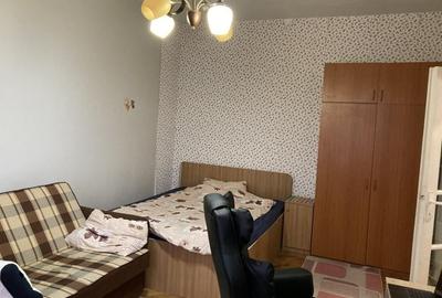 Garsonieră decomandată, mobilată în Brâncoveanu