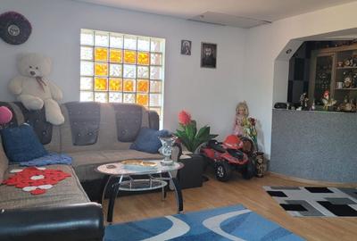 Casă cu 4 camere cu Teren 500 Mp în Păltineni - 3