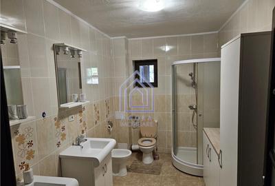 Suceava, casa deosebita in zona linistita. - 17